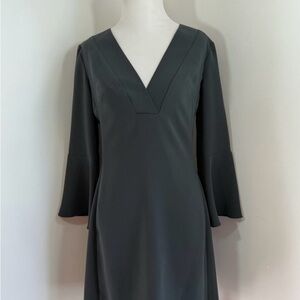 EUC Elegant Amanda Uprichard Green V-neck Bell Sleeve Dress